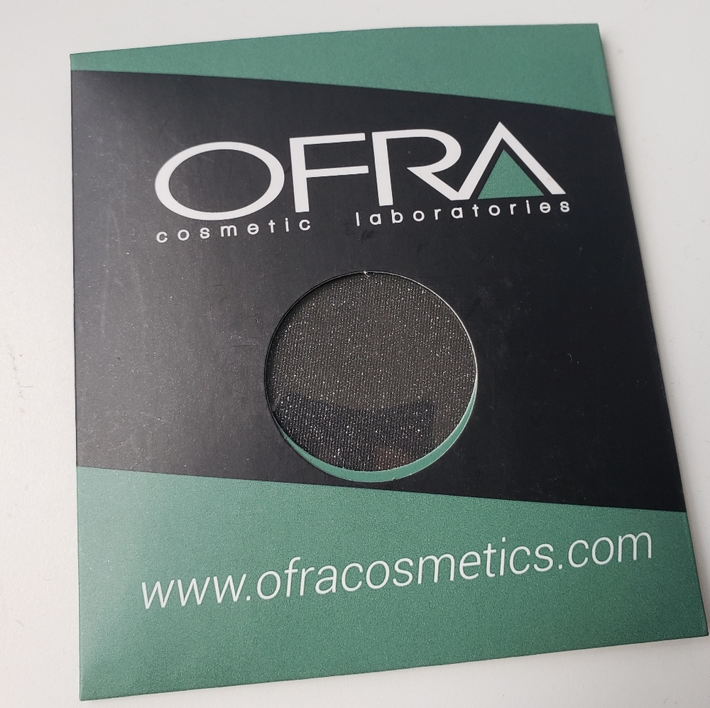Ofra Cosmetics Black eye Shadow Single